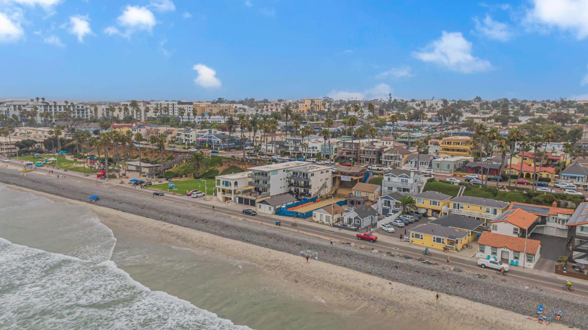 The Shining Sea C Apartment Oceanside Exterior photo