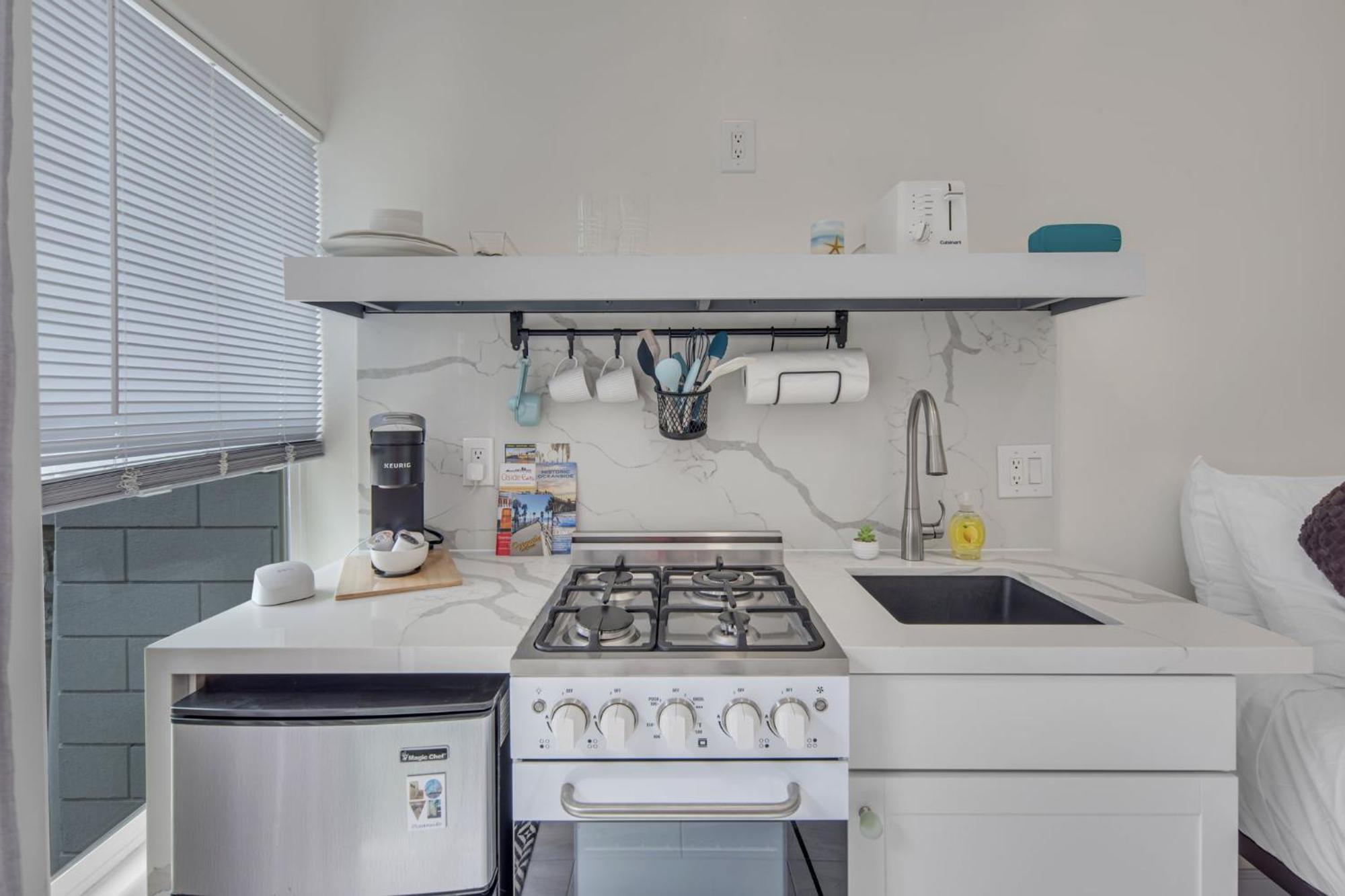 The Shining Sea C Apartment Oceanside Exterior photo