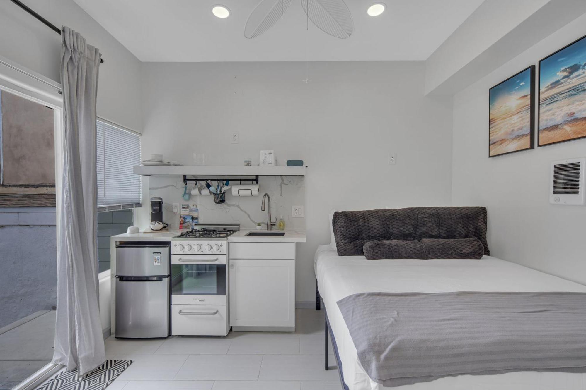 The Shining Sea C Apartment Oceanside Exterior photo